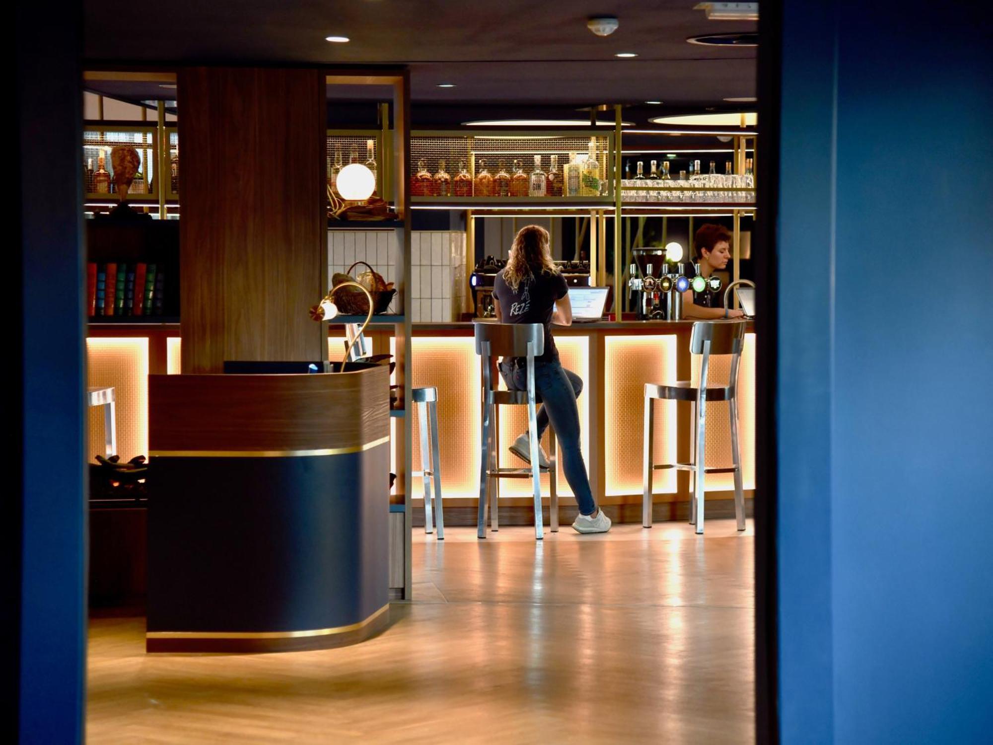Ibis Styles Nantes Reze Aeroport Hotel Buitenkant foto
