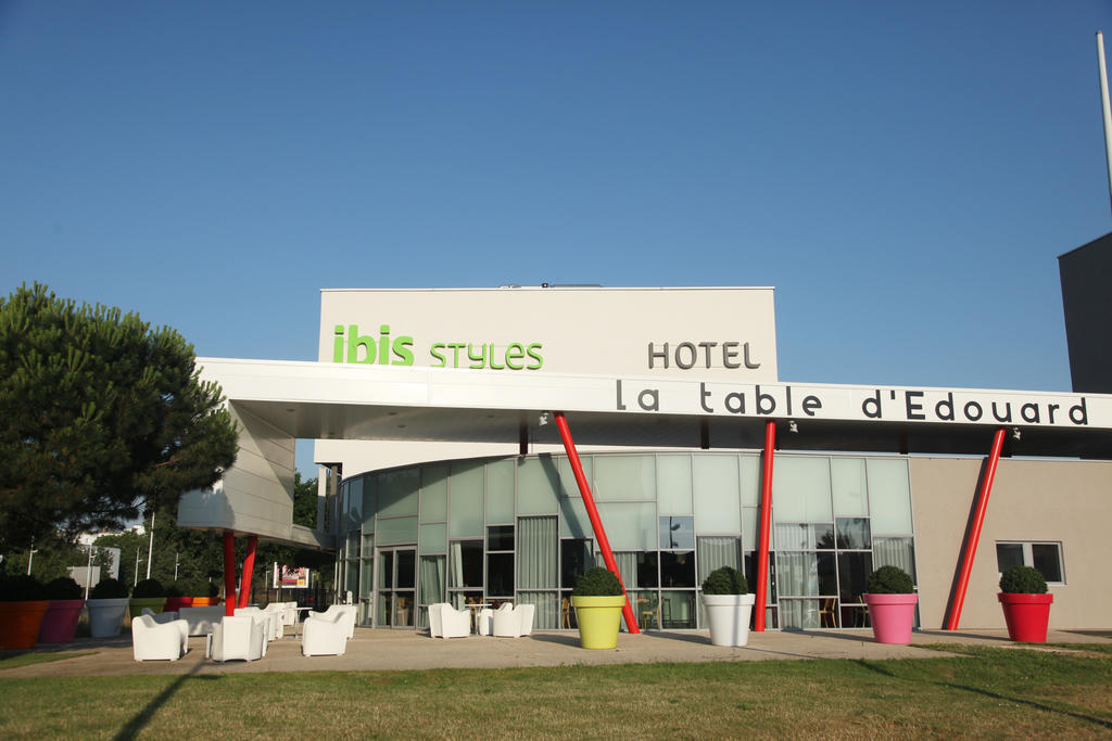 Ibis Styles Nantes Reze Aeroport Hotel Buitenkant foto