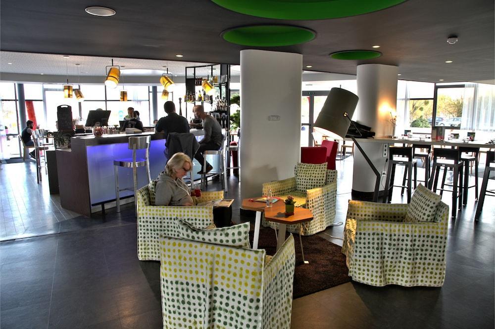 Ibis Styles Nantes Reze Aeroport Hotel Buitenkant foto