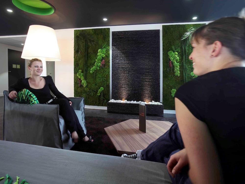 Ibis Styles Nantes Reze Aeroport Hotel Buitenkant foto